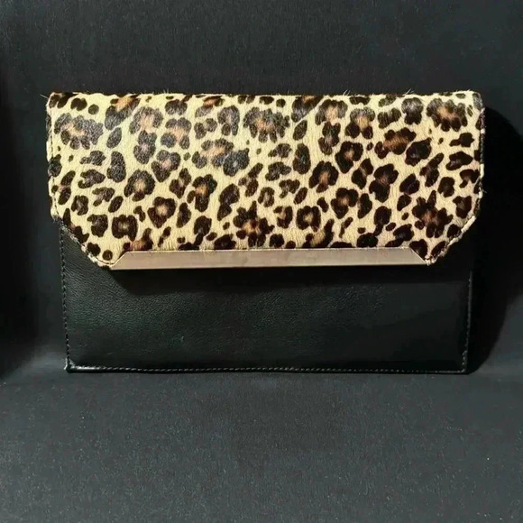 Silpada Leopard Print Clutch with Chain and Leather Strap - Picture 1 of 12